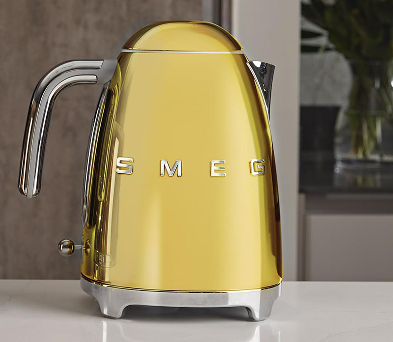 Ấm Siêu Tốc Smeg KLF03GOEU Gold