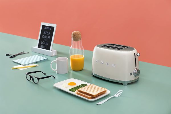 Máy Nướng Bánh Mỳ Smeg TSF01CREU Cream-1