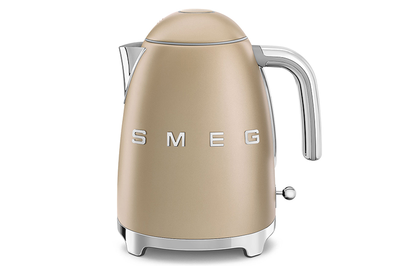 Ấm Siêu Tốc Smeg KLF03CHMEU Gold