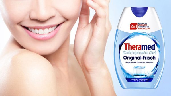 Kem Đánh Răng Theramed 2-In-1 Original Frisch Zahnpasta Gel 75ml Màu Xanh-1