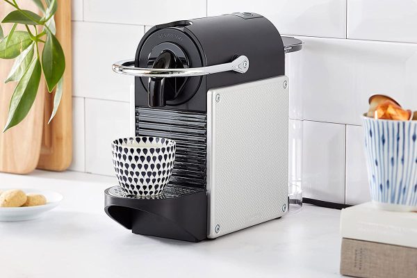 Máy Pha Cà Phê Delonghi Nespresso Pixie EN 124.S