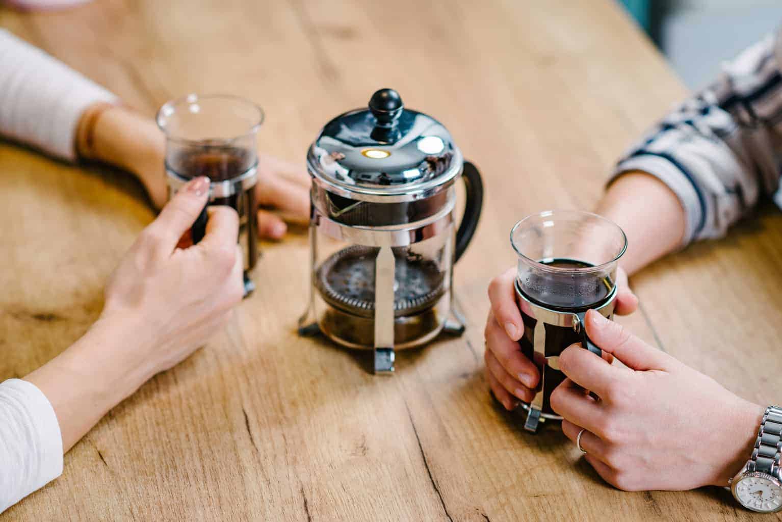 Cách pha cà phê espresso bằng máy nén kiểu Pháp