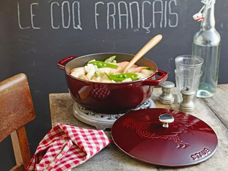 Nồi Gang Staub Cootte Francais 40501-015-0 24cm Grenadine