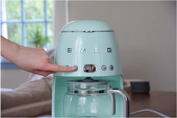 Máy pha cà phê nhỏ giọt Smeg