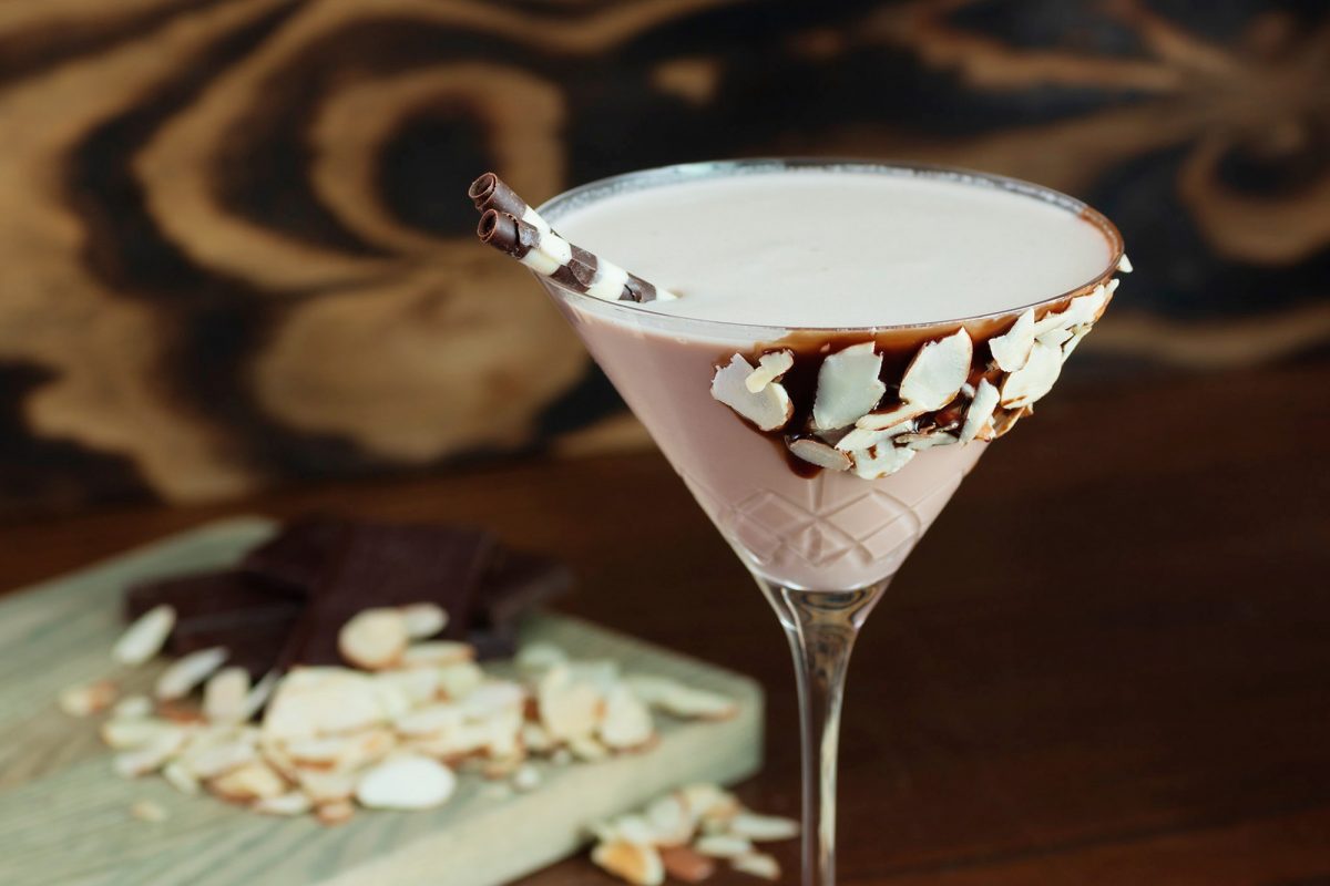 toasted almond cocktail